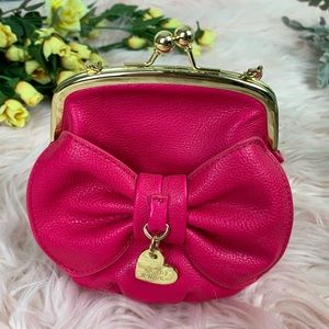 Betsey Johnson | Hot Pink Clutch